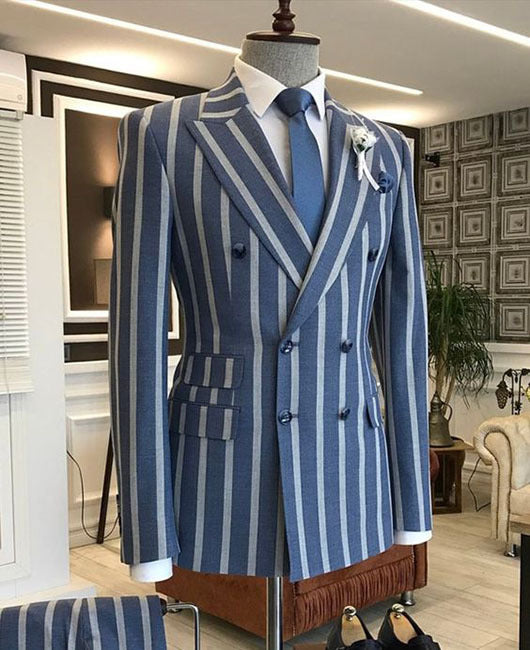 Eleganter Herrenanzug – Zweireihig & Maßgeschneidert